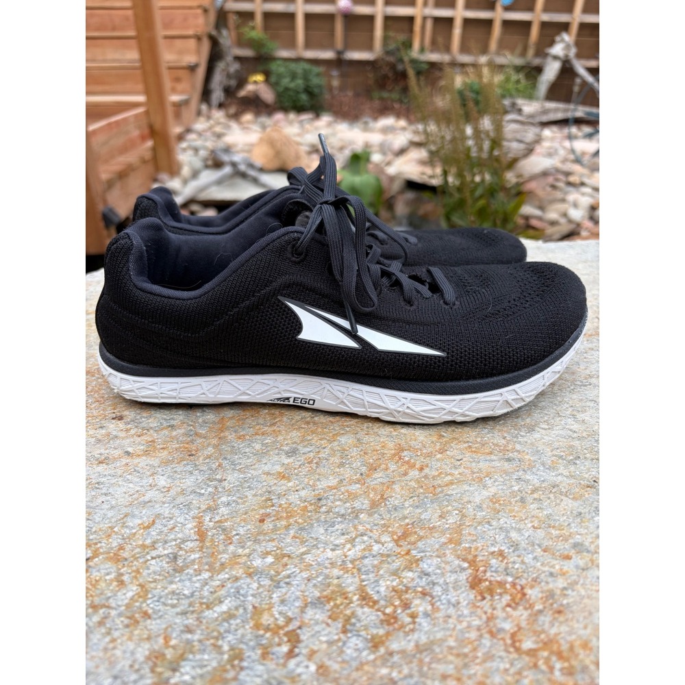 Altra Escalante 2.5 Womens 9 Running Shoes Black White AL0A4VR3000 Road Sneakers